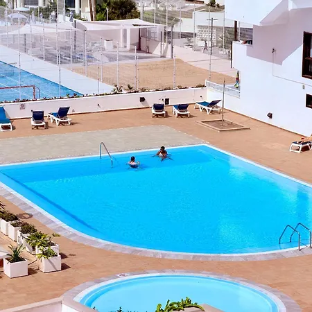 Appartement Bright 1br With Views & Pool, Fanabe Beach, La510